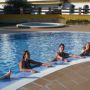 Rozcvička v bazénu u hostalu Los pinos u mysu Trafalgar